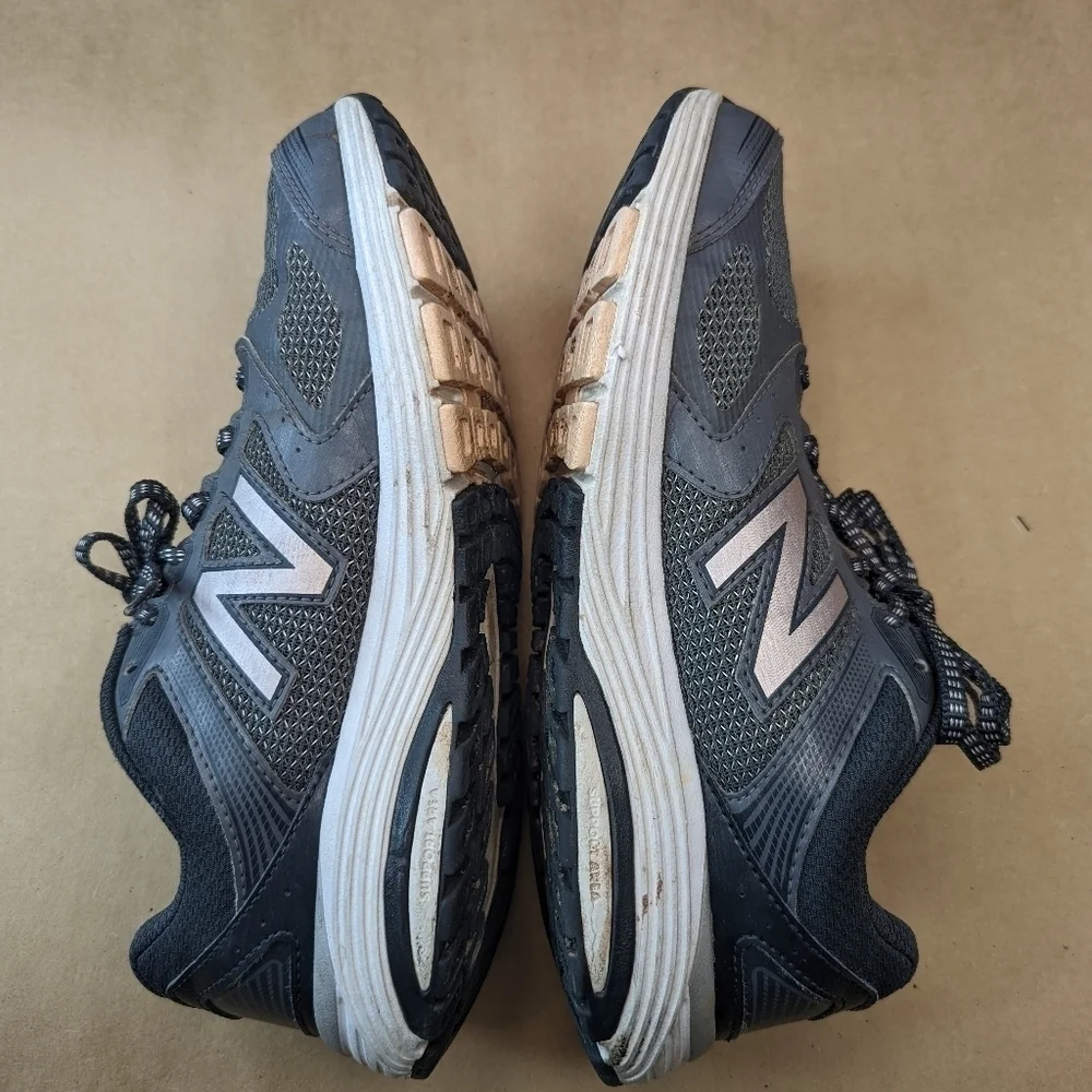 New Balance 560 v7 Shoes Womens Size 7 Gray Athletic Running W560CM7